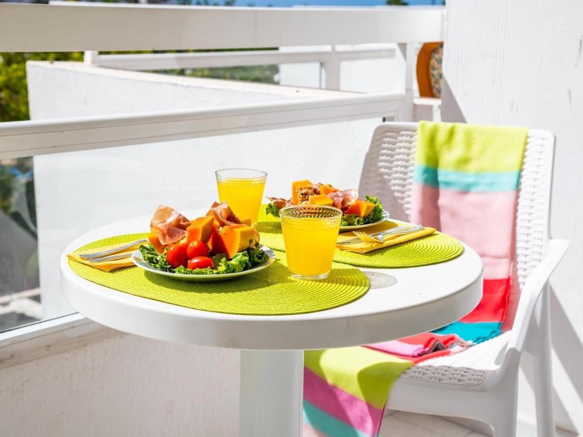 302 Modern, Light, Comfortable Studio With Swimming Pool Playa de las Américas Exterior foto